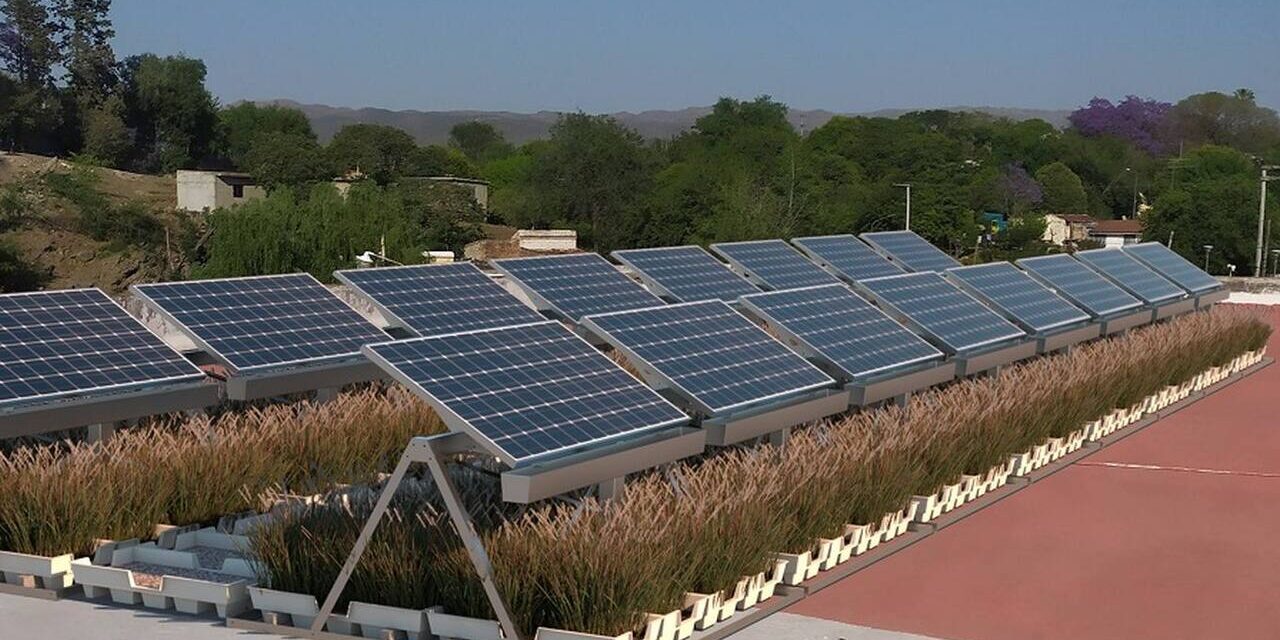 Tres ciudades que marcan tendencia en la descarbonización de infraestructuras críticas y la gestión predictiva de recursos.